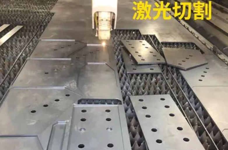 光纤激光切割机选购考虑因素有哪些?(图2) 光纤激光切割机选购考虑因素有哪些?(图2)